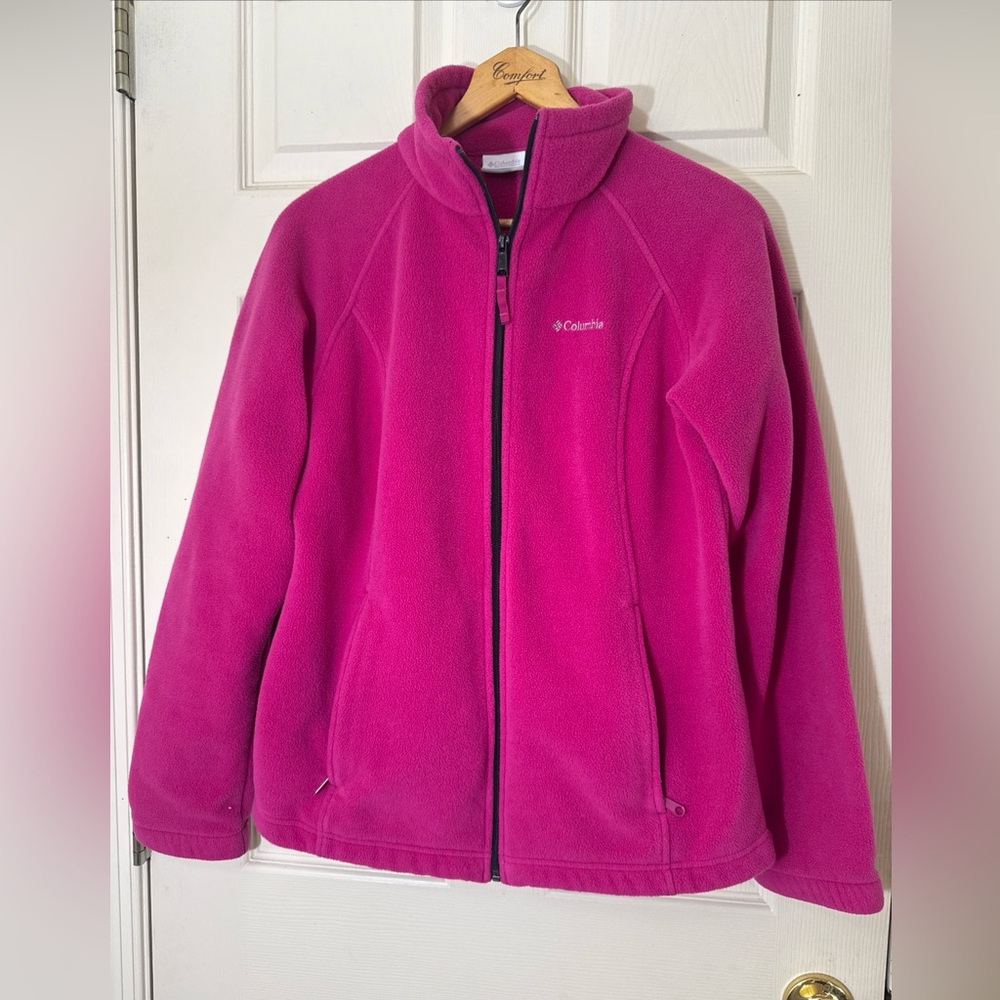 Columbia Women’s Pink Fleece Jacket Size Large Full Zipper Excellent Condition